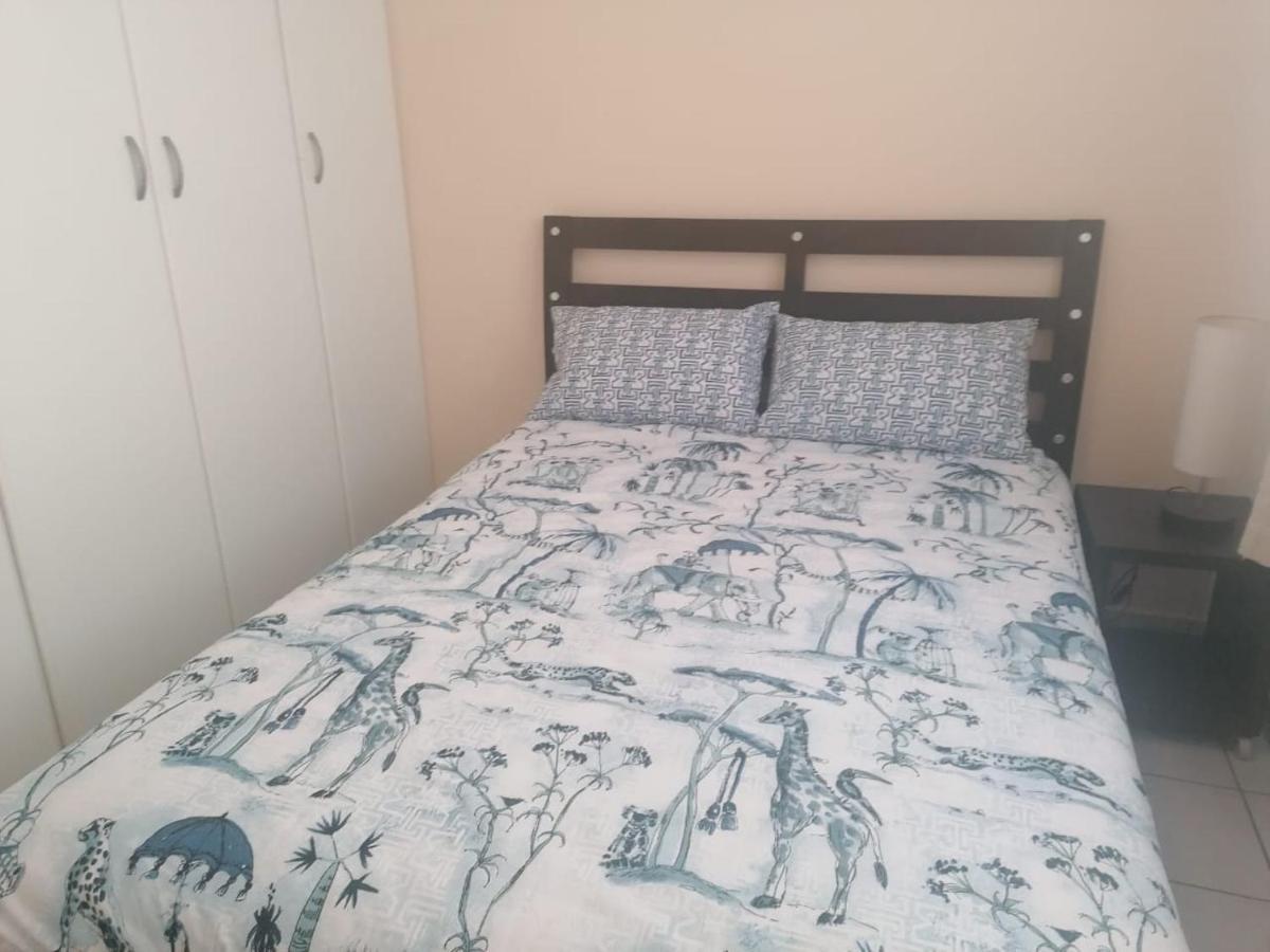 Dromedaris Apartment Amanzimtoti Ngoại thất bức ảnh